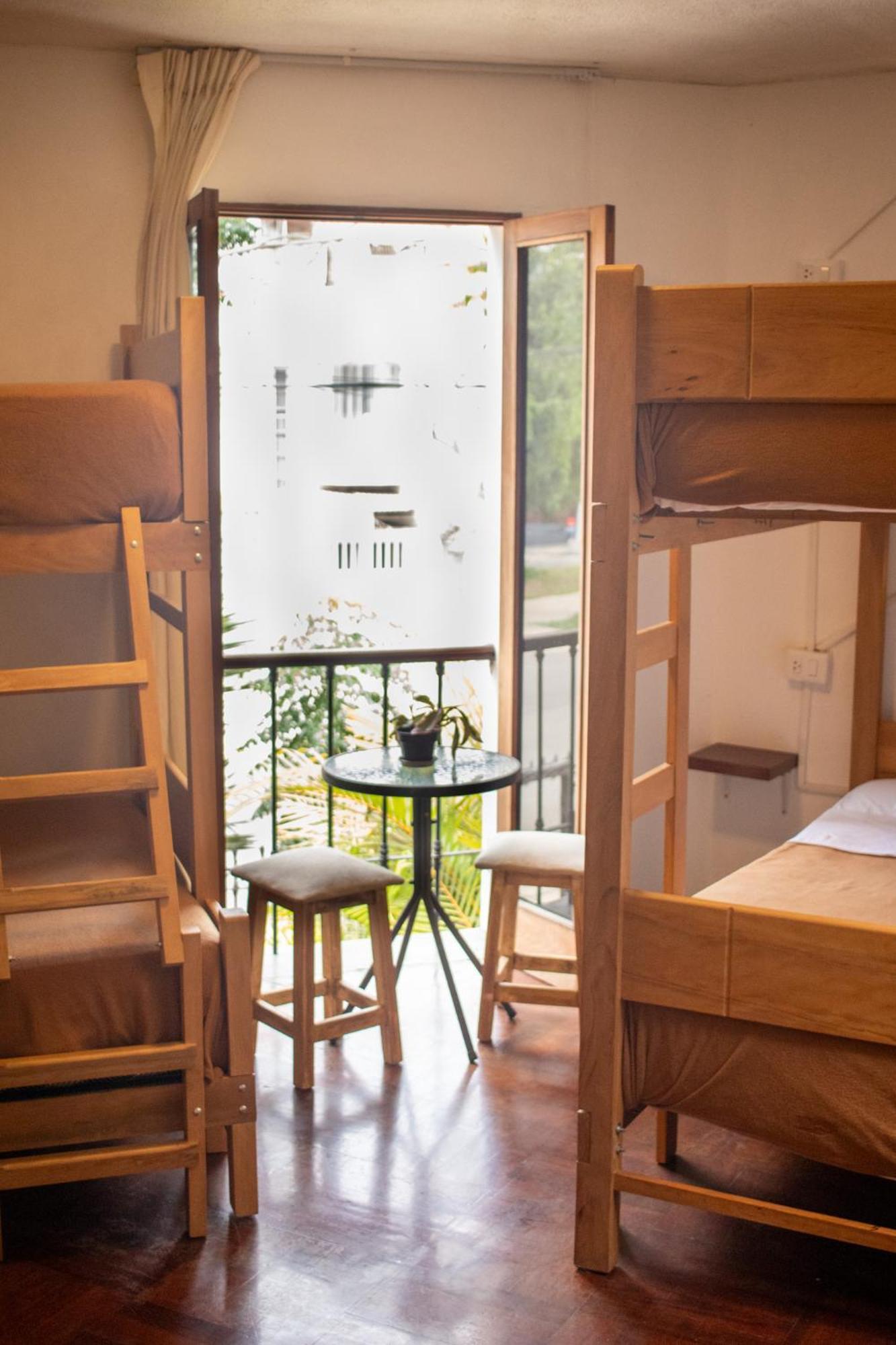 Temazcal Hostel Lima Exterior photo